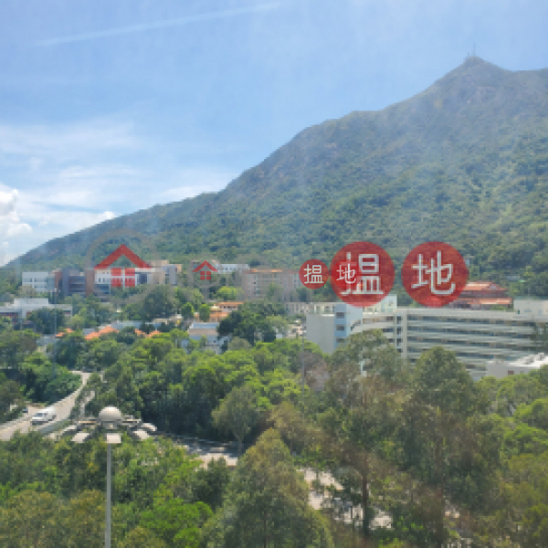 HK$ 9,800/ month, Nan Fung Industrial City Tuen Mun Office / warehouses are air-conditioned