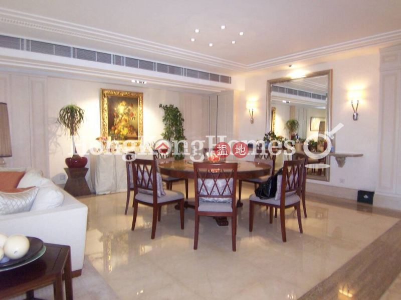 HK$ 256M | Kellett Villas Central District | 3 Bedroom Family Unit at Kellett Villas | For Sale