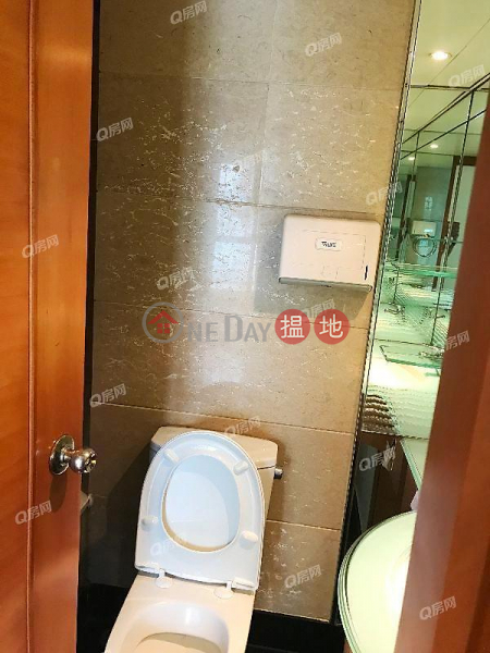 HK$ 33,000/ month, Tower 9 Island Resort Chai Wan District, Tower 9 Island Resort | 3 bedroom Low Floor Flat for Rent