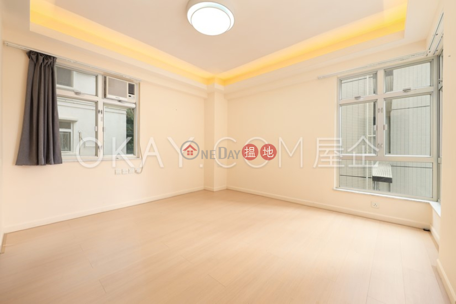 2房3廁,連車位豐寧大廈出售單位|豐寧大廈(Fine Mansion)出售樓盤 (OKAY-S12378)