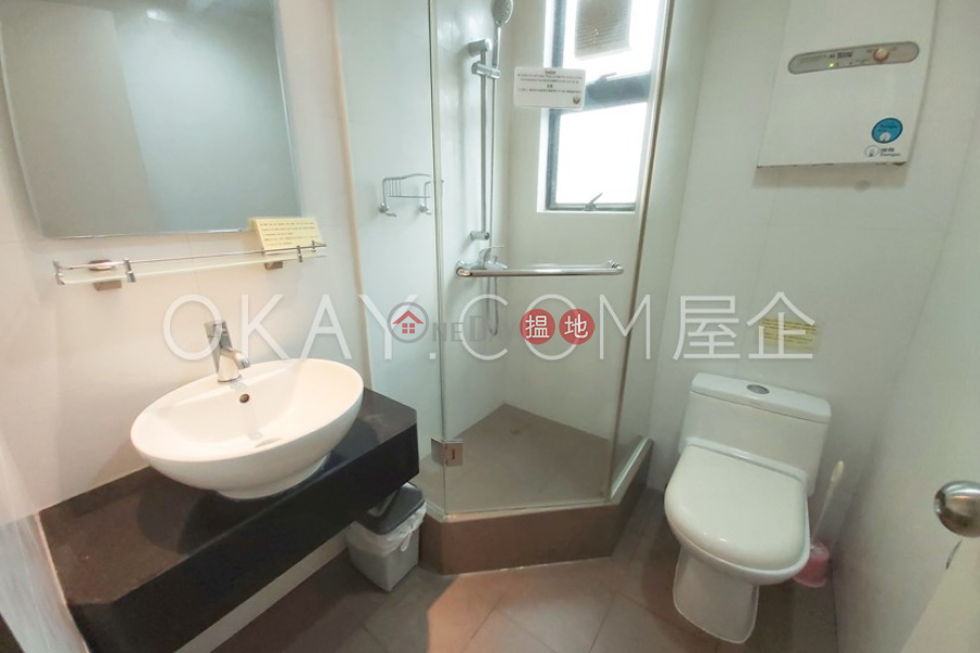 HK$ 26,000/ month Treasure View, Central District Generous 2 bedroom in Central | Rental
