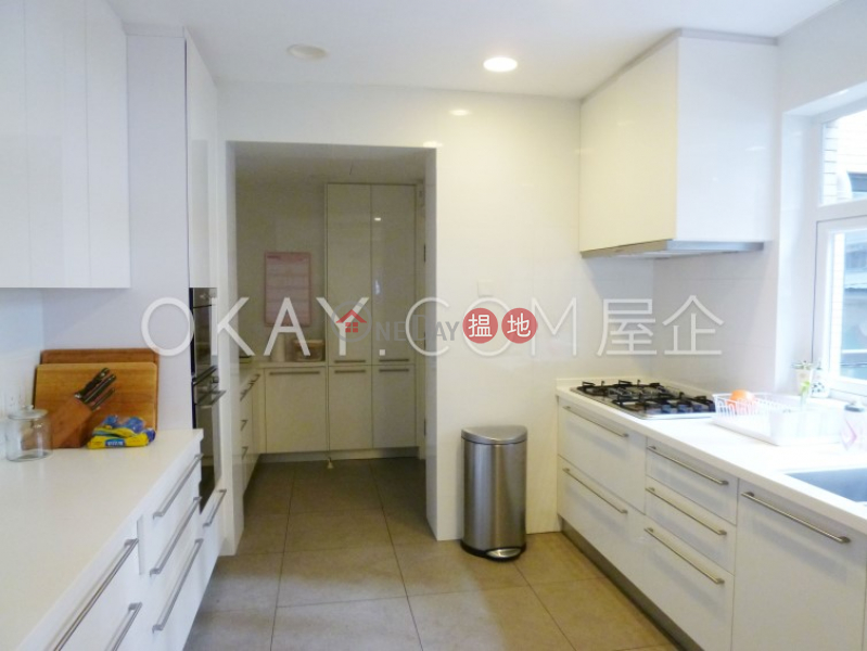 HK$ 128,000/ month Garden Terrace, Central District Efficient 3 bedroom with balcony & parking | Rental