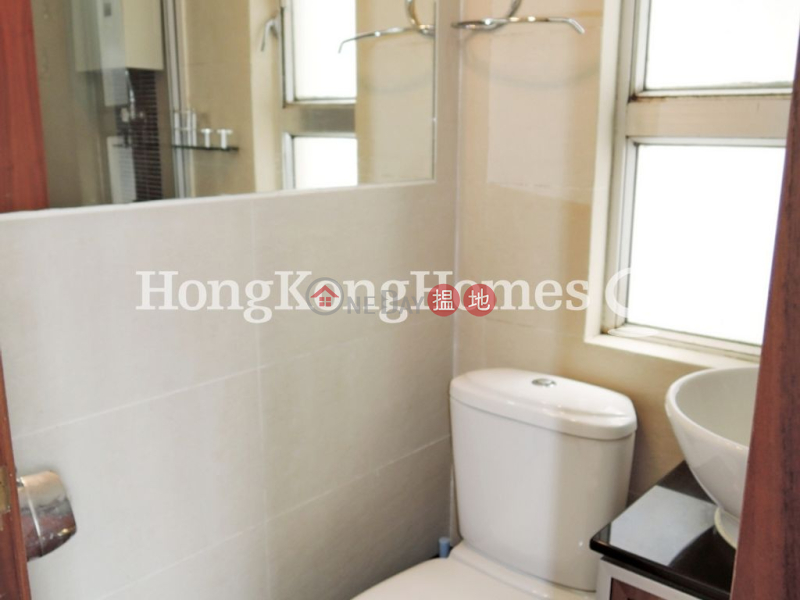 HK$ 19,300/ month | Woodland Court | Western District | Studio Unit for Rent at Woodland Court