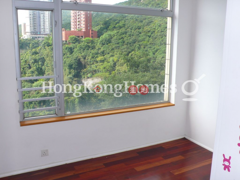 3 Bedroom Family Unit for Rent at The Rozlyn, 23 Repulse Bay Road | Southern District, Hong Kong Rental, HK$ 52,000/ month