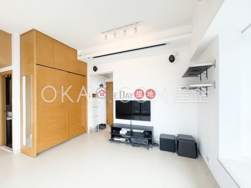 Property Search Hong Kong | OneDay | Residential Sales Listings Elegant high floor with rooftop | For Sale