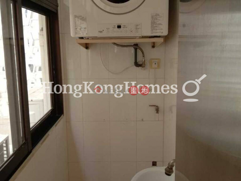 Property Search Hong Kong | OneDay | Residential, Rental Listings | 3 Bedroom Family Unit for Rent at Blue Pool Court - Holly Road
