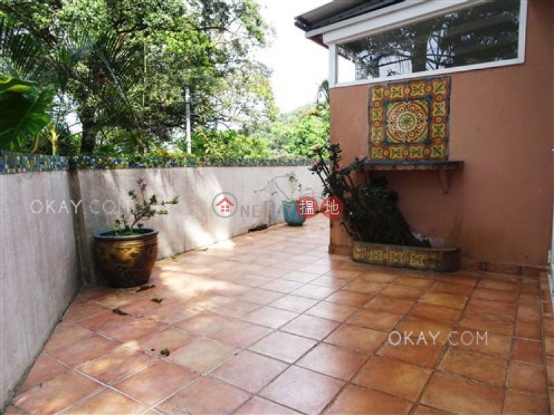 HK$ 24.9M | Mang Kung Uk Village | Sai Kung | Popular house with rooftop & parking | For Sale