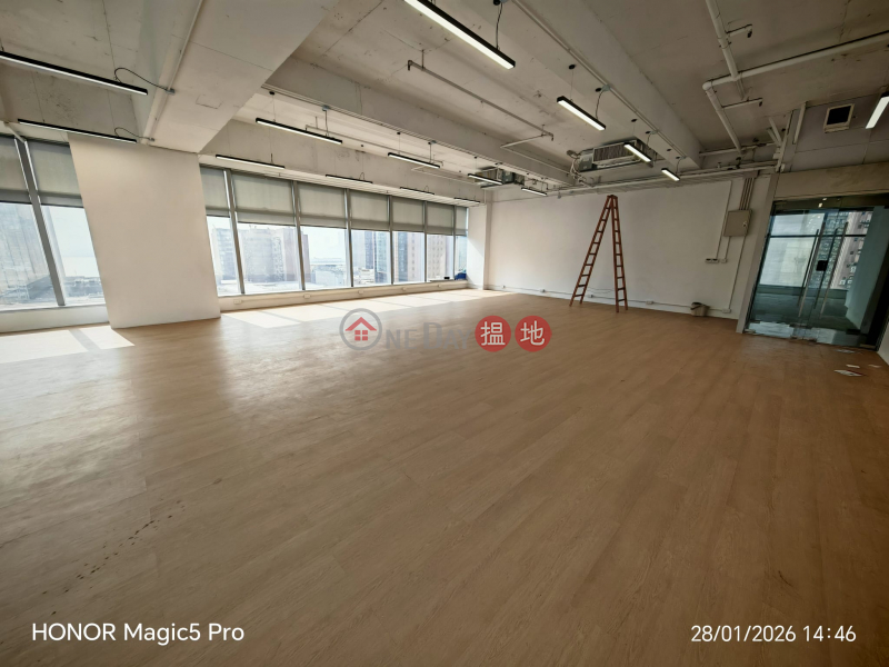 香港搵樓|租樓|二手盤|買樓| 搵地 | 工業大廈出租樓盤|GARRY 荀介紹 高層海景 SHOP 用途
