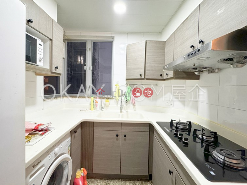 HK$ 42,000/ month | The Waterfront Phase 1 Tower 1 | Yau Tsim Mong Luxurious 3 bedroom in Kowloon Station | Rental