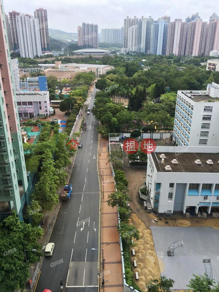 Property Search Hong Kong | OneDay | Residential | Rental Listings | Tower 5 Phase 1 Metro City | 3 bedroom Low Floor Flat for Rent