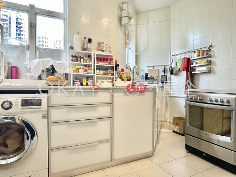 HK$ 53,000/ month | Hoover Mansion, Western District Nicely kept 3 bedroom on high floor with balcony | Rental