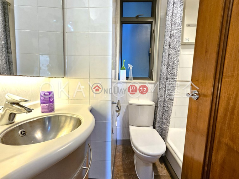 Property Search Hong Kong | OneDay | Residential | Rental Listings, Nicely kept 3 bedroom in Mid-levels West | Rental