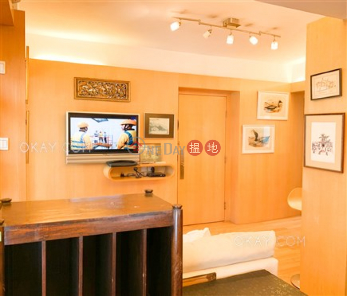Intimate 1 bedroom in Central | For Sale, Million City 萬城閣 Sales Listings | Central District (OKAY-S46542)