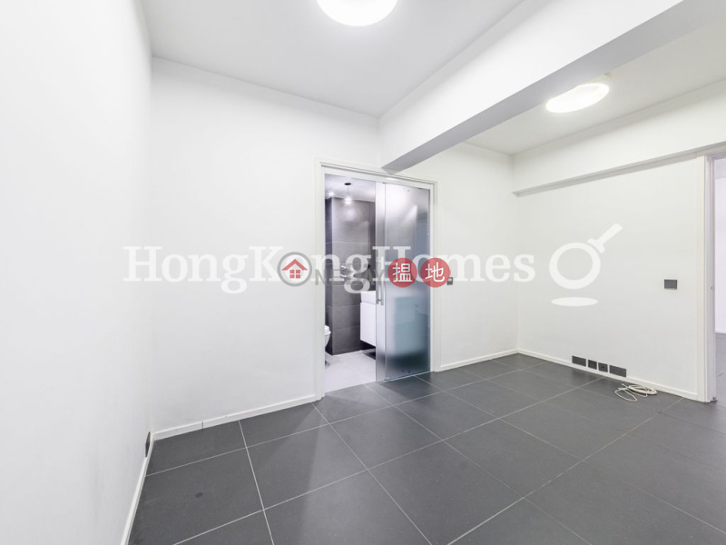 3 Bedroom Family Unit at Kent Mansion | For Sale | Kent Mansion 康德大廈 Sales Listings
