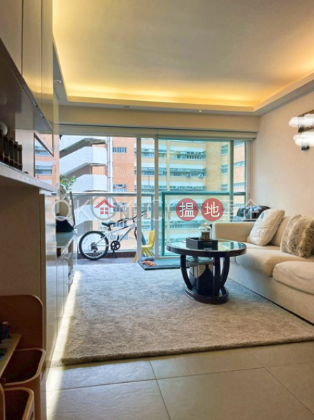 Nicely kept 2 bedroom with balcony & parking | For Sale | Beverley Heights 富豪閣 Sales Listings