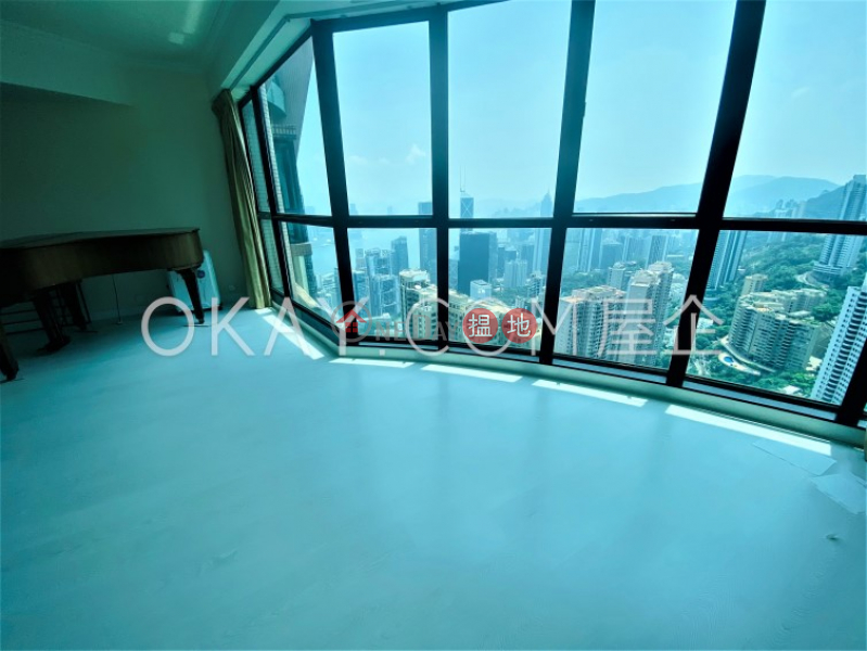 Property Search Hong Kong | OneDay | Residential Sales Listings | Beautiful 3 bedroom on high floor with parking | For Sale