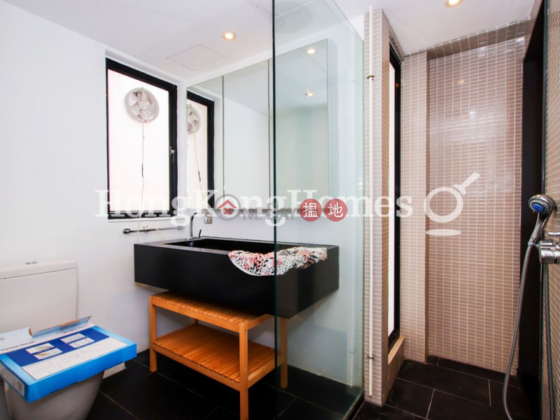 Property Search Hong Kong | OneDay | Residential, Sales Listings | 2 Bedroom Unit at Sun Fat Building | For Sale