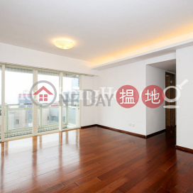 3 Bedroom Family Unit for Rent at Centrestage | Centrestage 聚賢居 _0