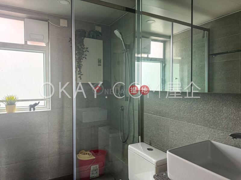 HK$ 42,000/ month, Cherry Crest | Central District | Elegant 3 bedroom with balcony | Rental