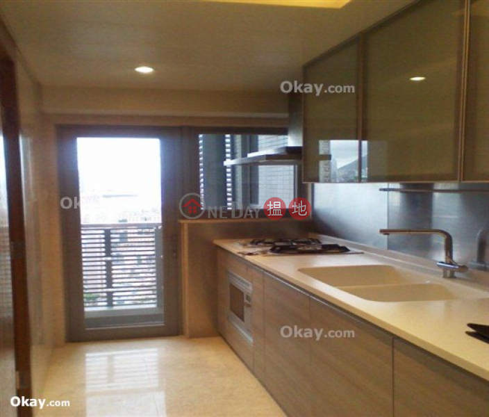 Stylish 2 bedroom with balcony | For Sale | Serenade 上林 Sales Listings