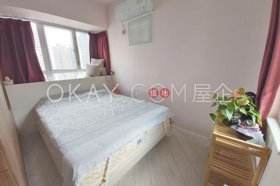 Practical penthouse with rooftop | Rental | Jadeview Court 佳景閣 Rental Listings