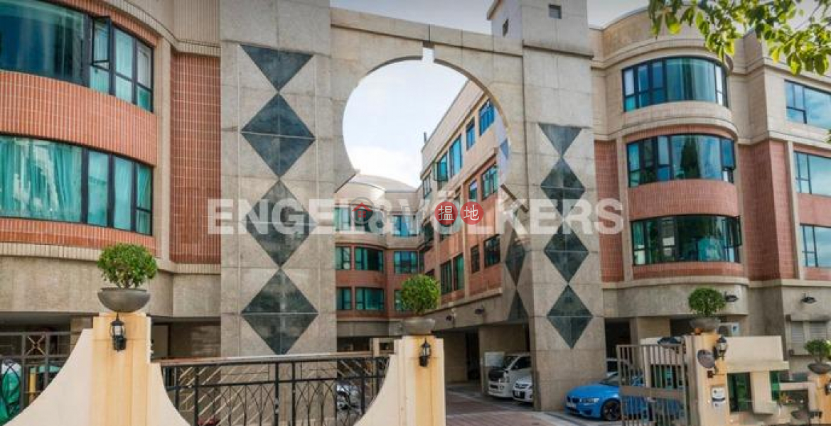 Property Search Hong Kong | OneDay | Residential Rental Listings | 3 Bedroom Family Flat for Rent in Pok Fu Lam