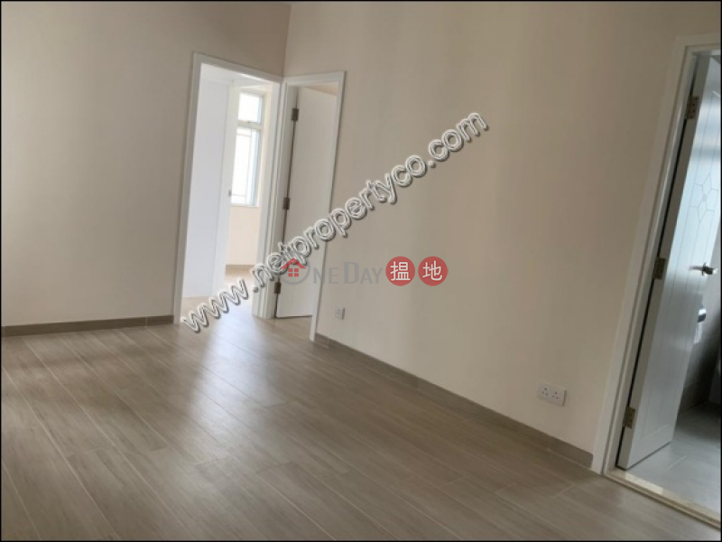 Conveniently location stylish and spacious apt | Antung Building 安東大廈 Rental Listings