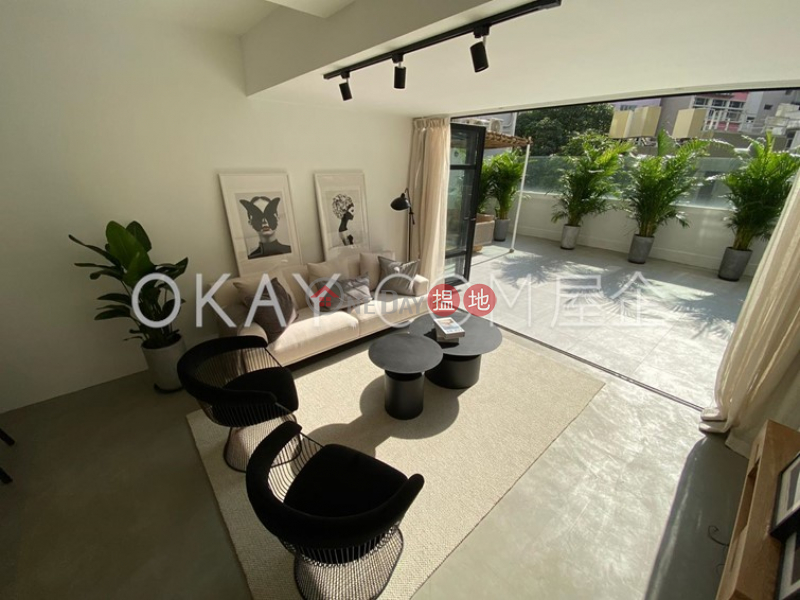 Lovely 1 bedroom with terrace | Rental, Lai Sing Building 麗成大廈 Rental Listings | Wan Chai District (OKAY-R51253)