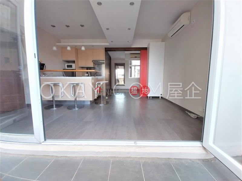 HK$ 11.5M | Ryan Mansion, Western District Elegant 1 bedroom with terrace | For Sale