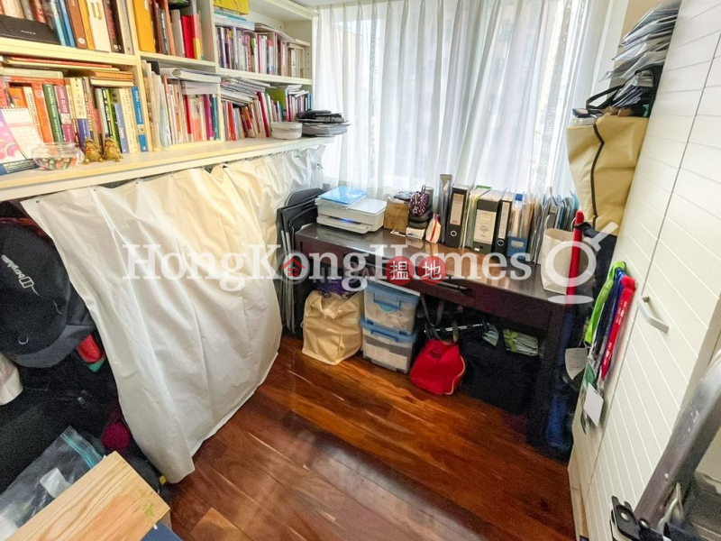 3 Bedroom Family Unit at Silver Star Court | For Sale | 22-26 Village Road | Wan Chai District, Hong Kong Sales | HK$ 18.9M