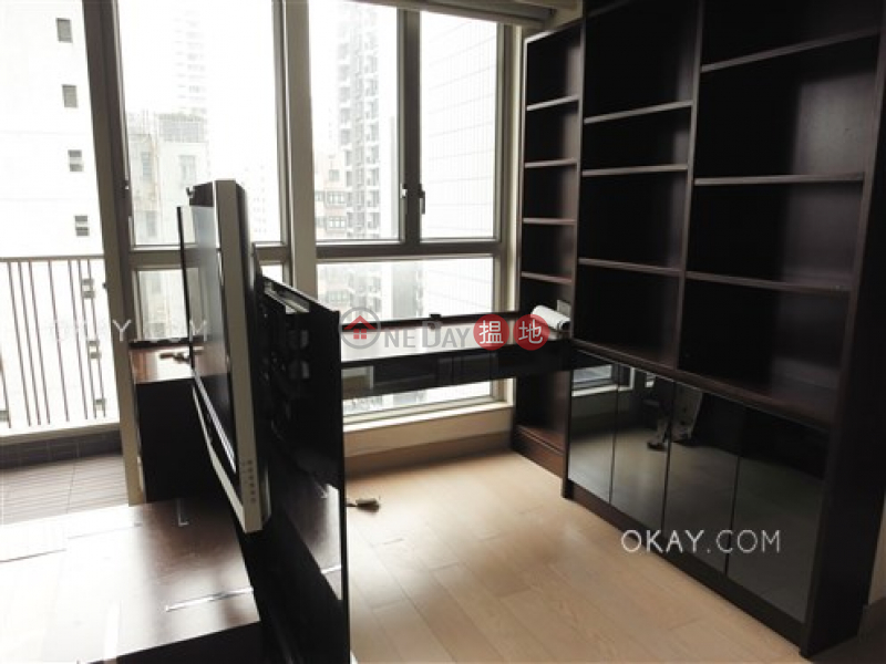 Lovely 2 bedroom in Sai Ying Pun | For Sale | Greenery Crest, Block 2 碧濤軒 2座 Sales Listings