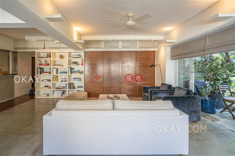 Charming 2 bedroom with balcony & parking | For Sale 68A MacDonnell Road | Central District | Hong Kong Sales | HK$ 24M