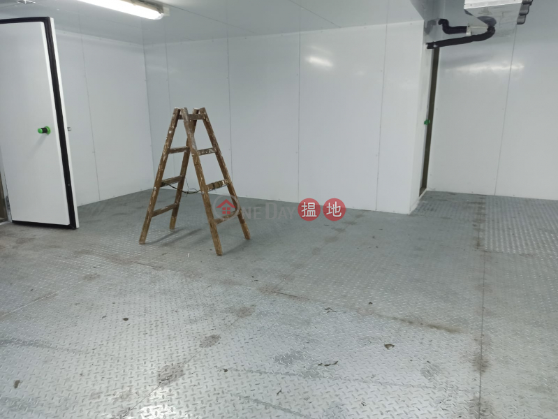 HK$ 15M | Tsing Yi Industrial Centre Phase 1 | Kwai Tsing District | Tsing Yi Industrial Center: Sale With Tenant (Cool Storage Decoration And 300A Electricity Supply)