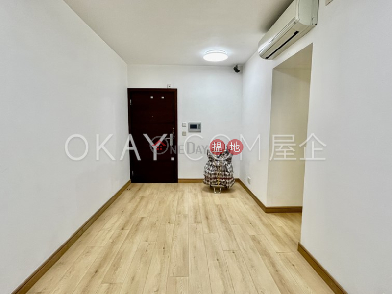 HK$ 27,500/ month | Centrestage Central District, Lovely 2 bedroom with balcony | Rental