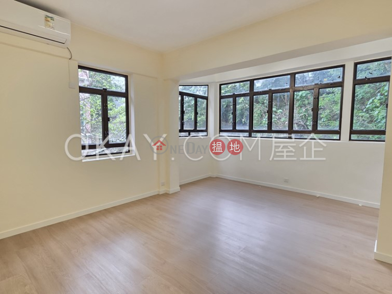 Nicely kept 3 bedroom with balcony | Rental | Hillview Garden 山景園 Rental Listings