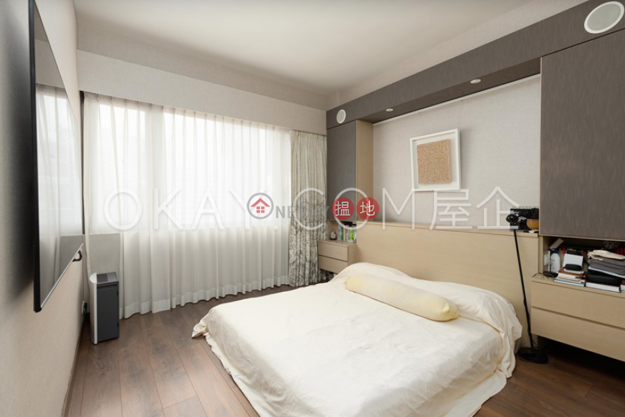 Lovely 3 bed on high floor with harbour views & parking | For Sale | Chenyu Court 燦如閣 Sales Listings