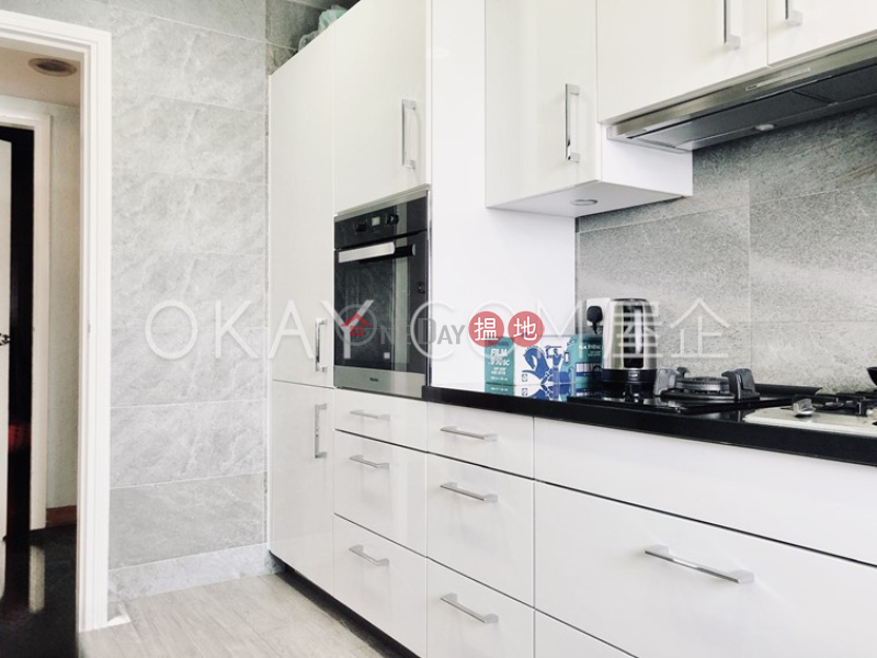 HK$ 25M Aegean Terrace | Western District | Nicely kept 3 bedroom with sea views, balcony | For Sale