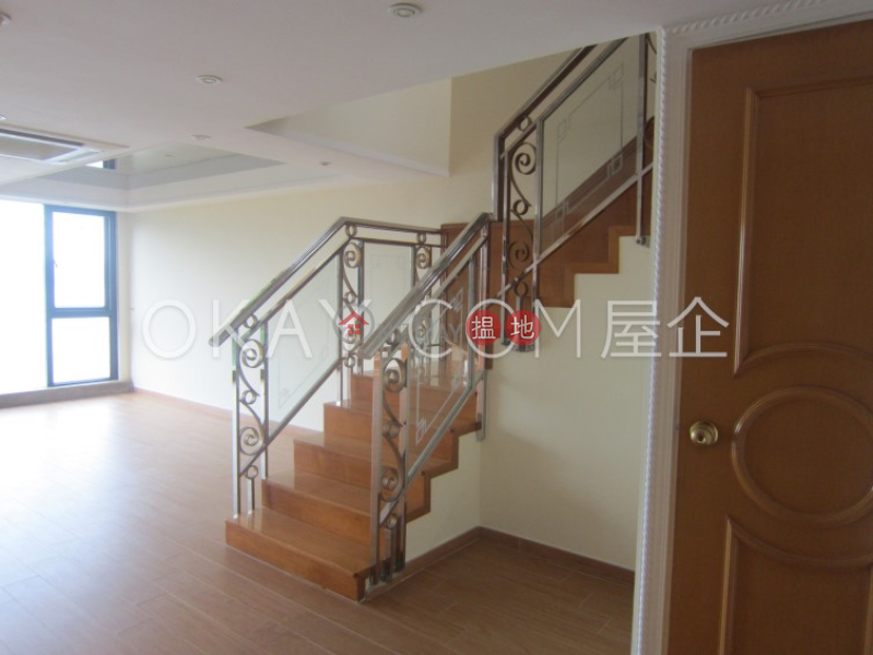 HK$ 48,000/ month, Block 11 Casa Bella | Sai Kung | Lovely 3 bedroom on high floor with sea views & parking | Rental