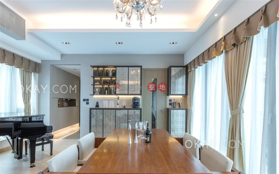 HK$ 120,000/ month Twin Peaks Tower 2 | Sai Kung, Lovely penthouse with sea views, rooftop & balcony | Rental