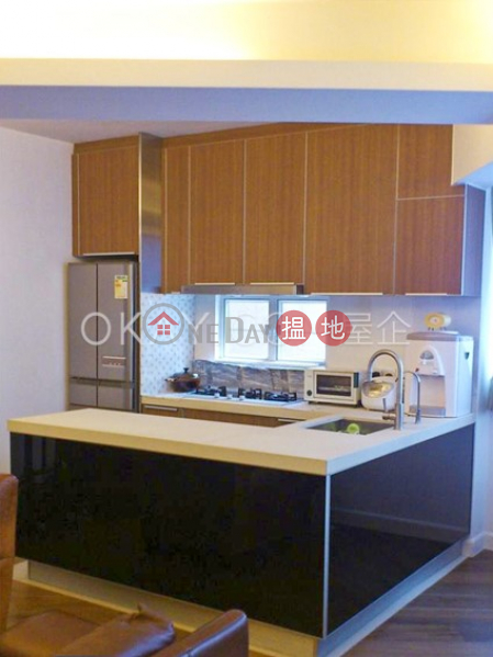 HK$ 11M, Sing Woo Building | Wan Chai District, Nicely kept 2 bedroom in Happy Valley | For Sale
