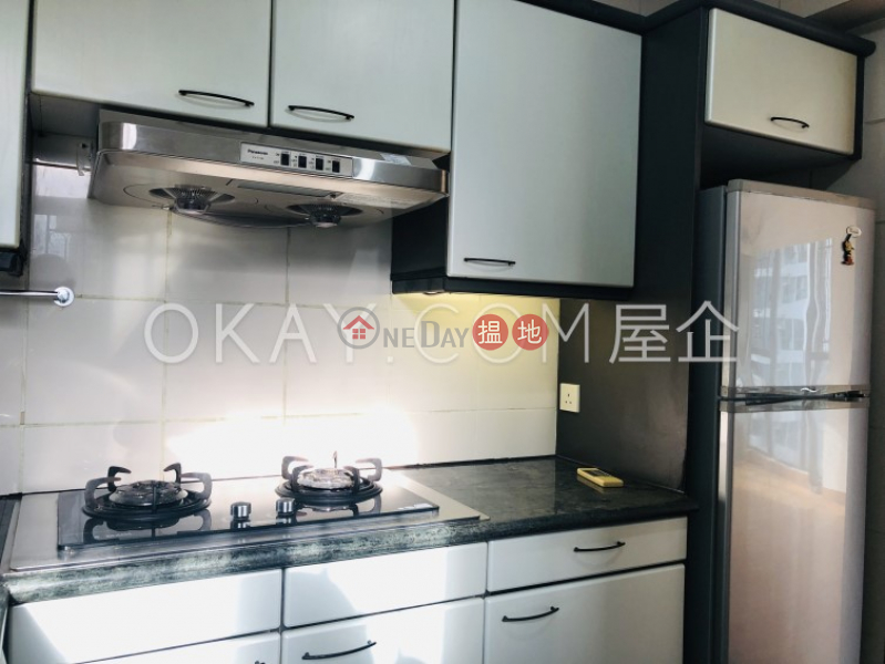 Gorgeous 3 bedroom with balcony & parking | Rental, 33 King\'s Park Rise | Yau Tsim Mong, Hong Kong, Rental | HK$ 38,000/ month