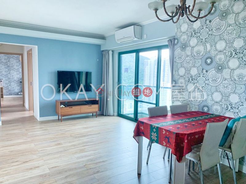 HK$ 38,000/ month University Heights Block 1 | Western District Lovely 3 bedroom in Pokfulam | Rental