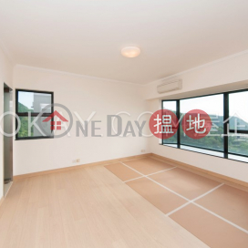 Stylish 3 bedroom on high floor with balcony & parking | Rental | Grand Garden 華景園 _0