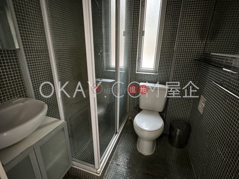 Efficient 2 bedroom with terrace | For Sale | 1E High Street 高街1E號 Sales Listings