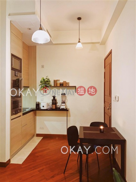 Charming 2 bedroom with balcony | Rental | 200 Queens Road East | Wan Chai District Hong Kong | Rental, HK$ 30,000/ month