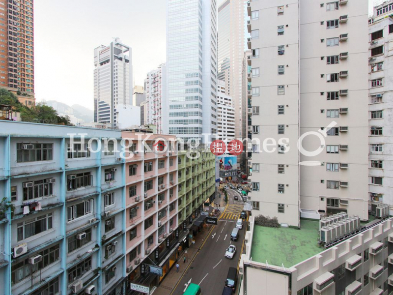 Property Search Hong Kong | OneDay | Residential Rental Listings 3 Bedroom Family Unit for Rent at Bright Star Mansion