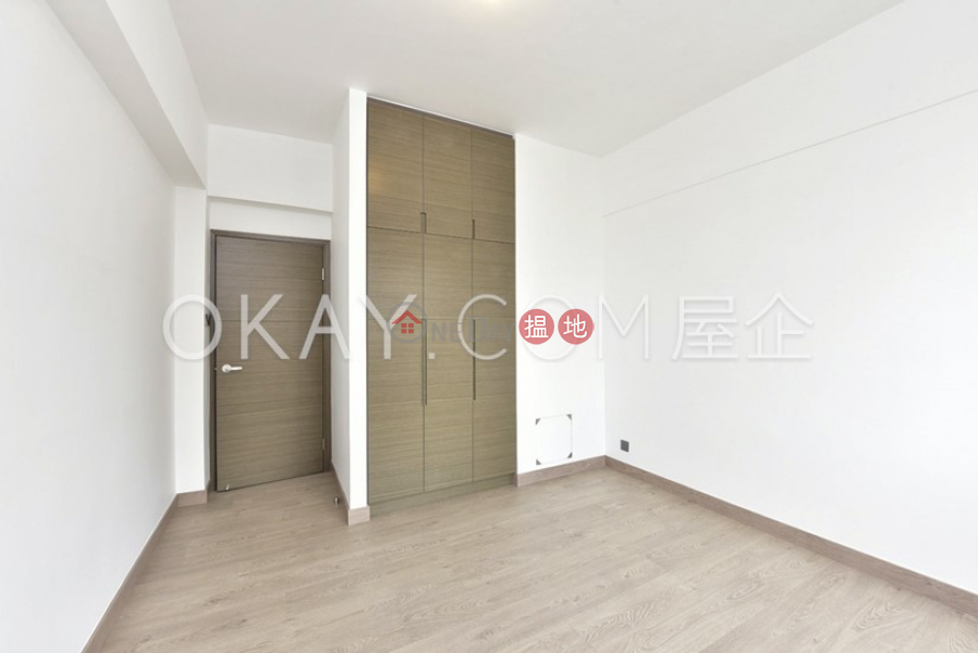 HK$ 86,000/ month | United Mansion | Eastern District | Efficient 4 bedroom with balcony & parking | Rental