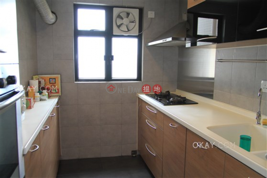 HK$ 47,000/ month, The Grand Panorama Western District, Gorgeous 3 bedroom in Mid-levels West | Rental