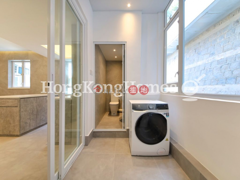 Property Search Hong Kong | OneDay | Residential | Rental Listings | 3 Bedroom Family Unit for Rent at 13-14 Briar Avenue