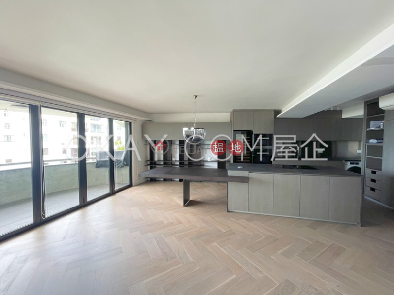 Nicely kept 3 bedroom with balcony & parking | For Sale | Greenery Garden 怡林閣A-D座 Sales Listings